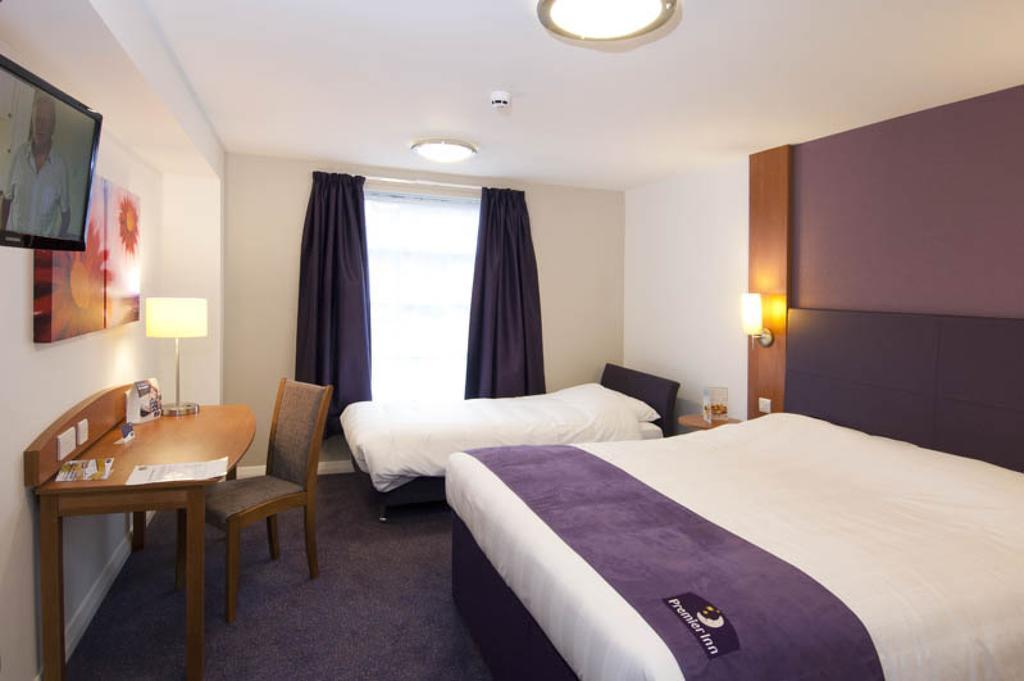Premier Inn Ashford - Eureka Park Стая снимка