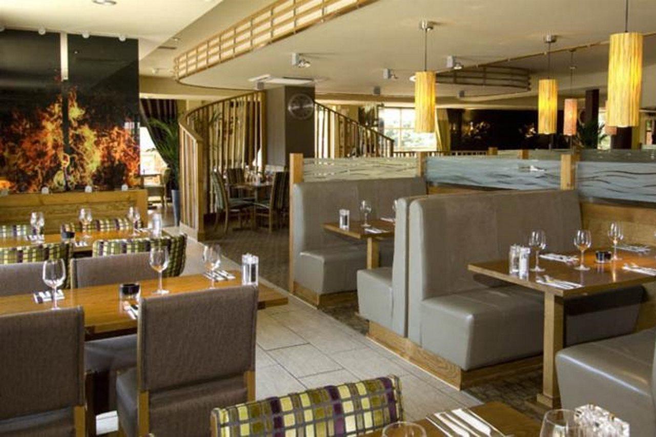 Premier Inn Ashford - Eureka Park Екстериор снимка